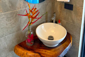 Mwezi-baño